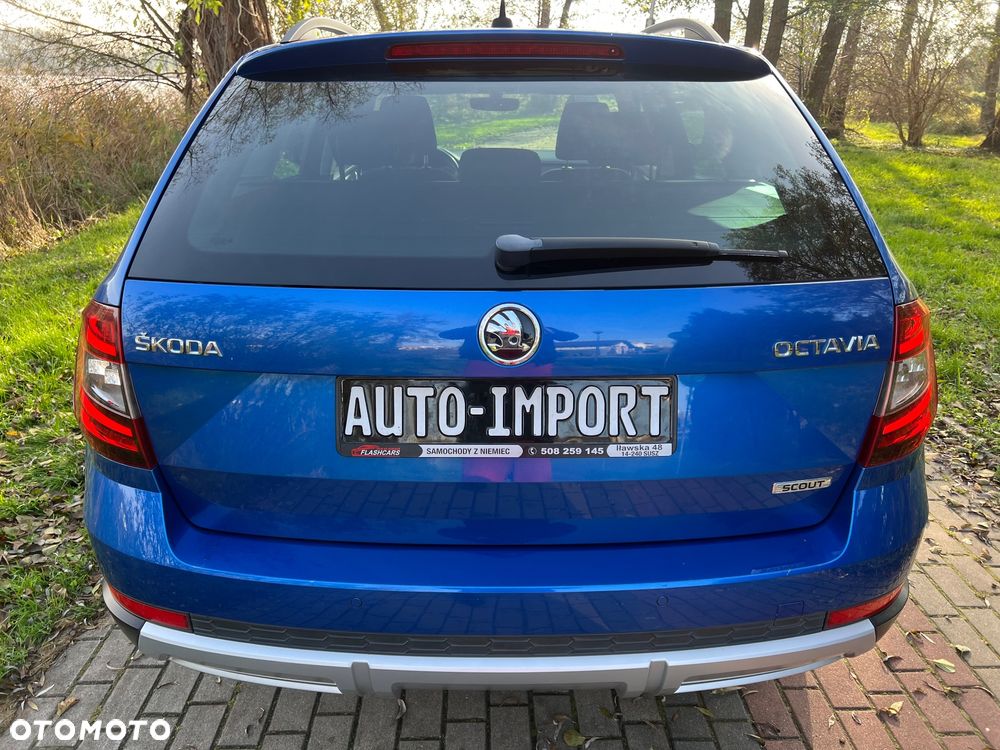 Skoda Octavia Scout 2.0 TDI 4x4 DSG - 4