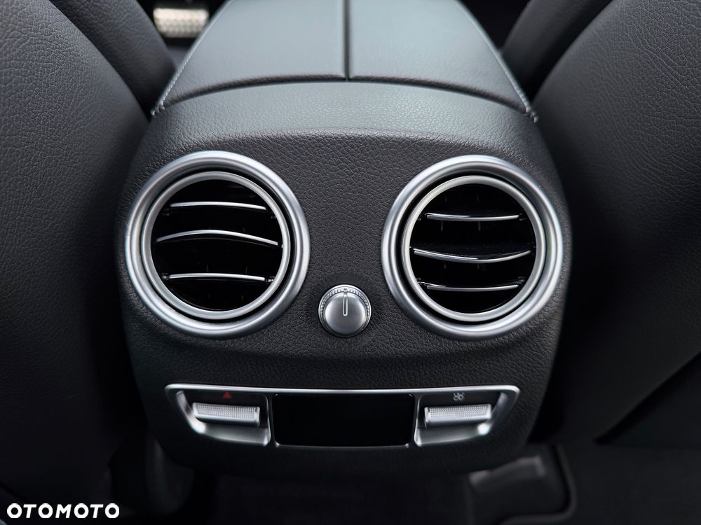 Mercedes-Benz GLC 300 de 4Matic 9G-TRONIC AMG Line - 28