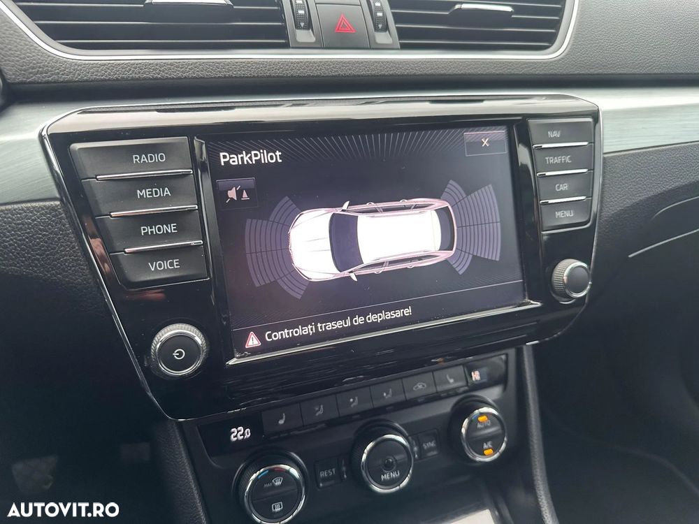 Skoda Superb 2.0 TDI 4X4 Style - 17