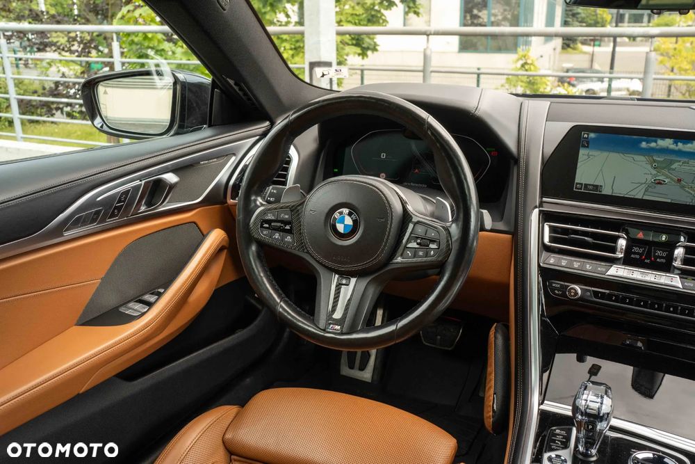 BMW Seria 8 - 20