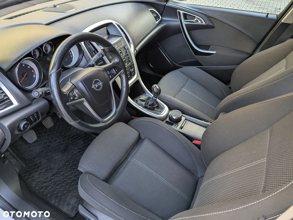Opel Astra 1.6 T Sport - 36