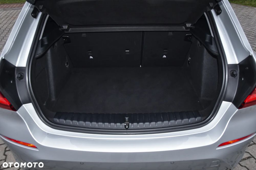 BMW Seria 1 116d - 39