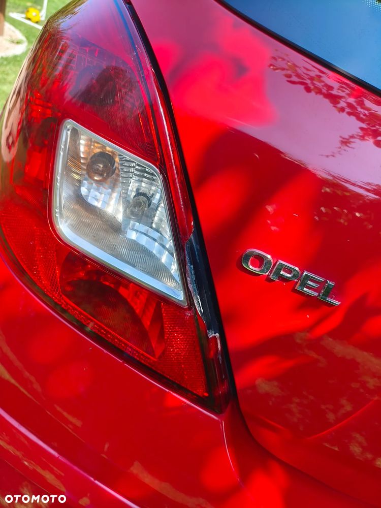 Opel Corsa 1.2 16V Enjoy - 15