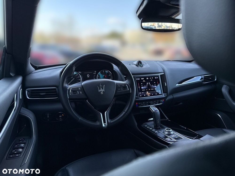 Maserati Levante - 25