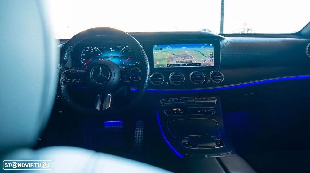 Mercedes-Benz E 220 d AMG Line - 24