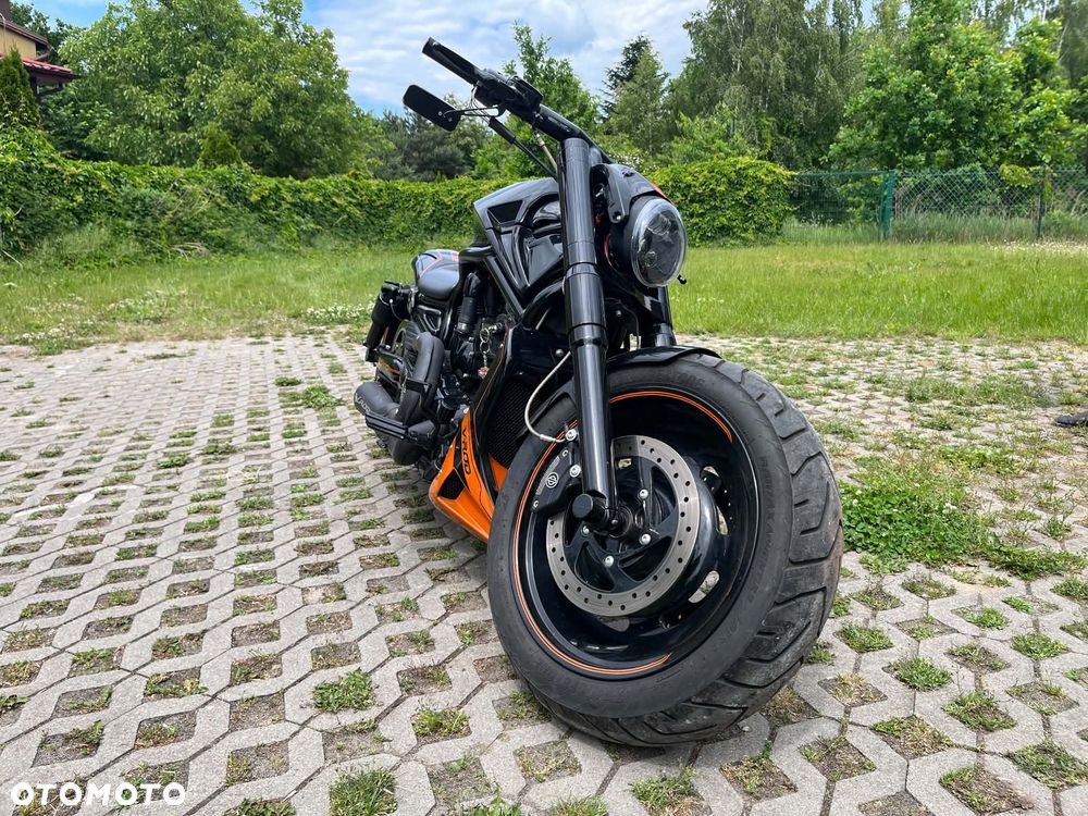 Harley-Davidson V-Rod Night Rod - 3