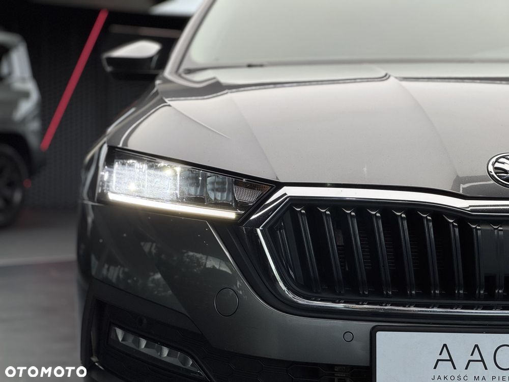 Skoda Octavia 2.0 TDI Ambition DSG - 40