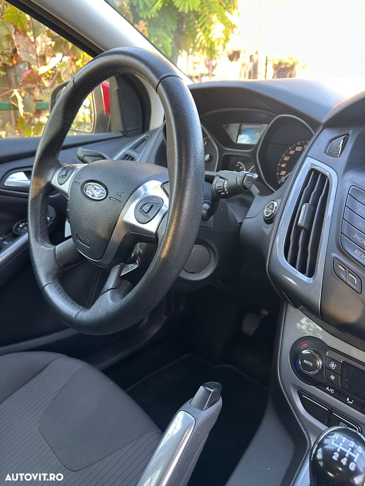 Ford Focus - 5