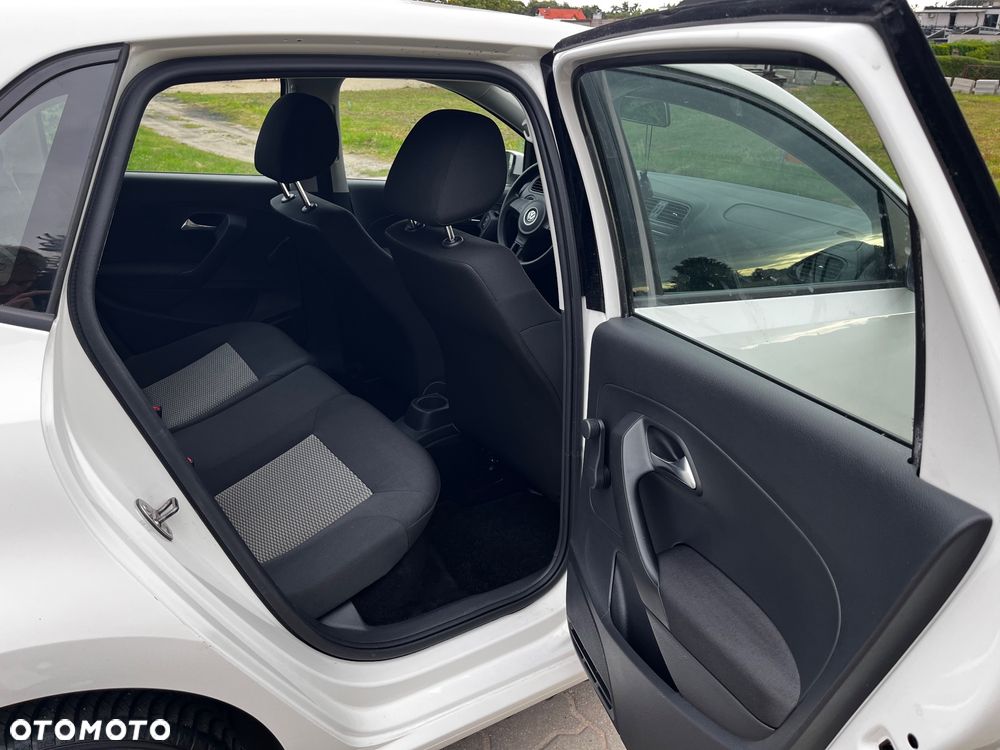 Volkswagen Polo 1.2 12V Comfortline - 25