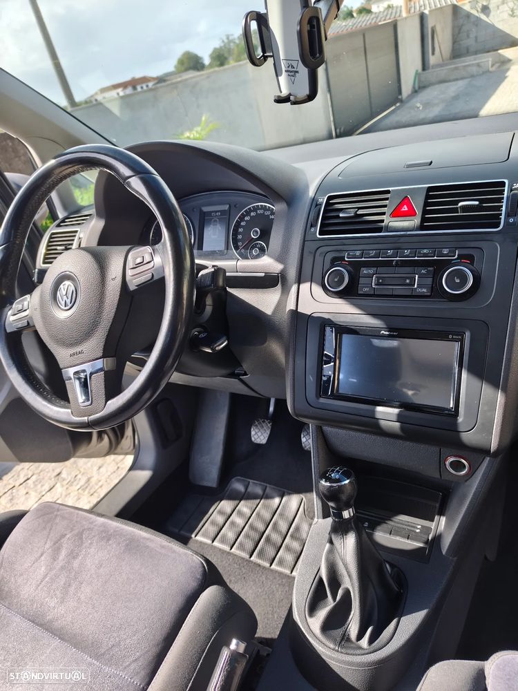 VW Touran - 3