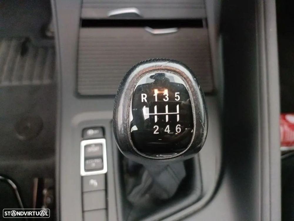 BMW X1 16 d sDrive Advantage - 11