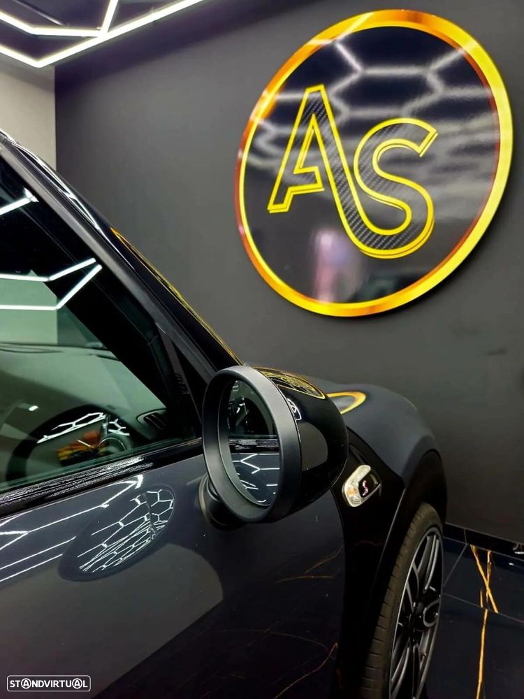 MINI 5 Portas Cooper S Aut. - 18