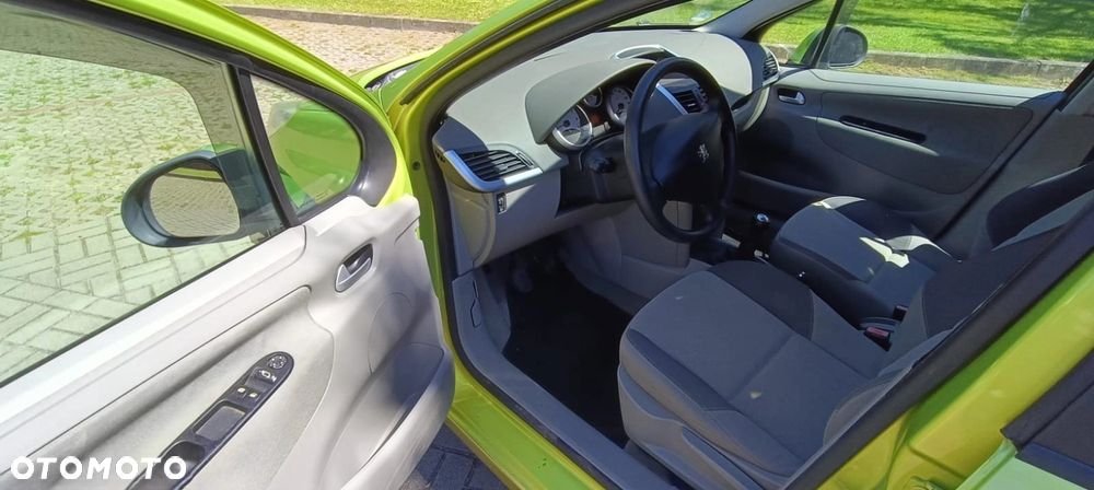Peugeot 207 95 VTi Premium - 6