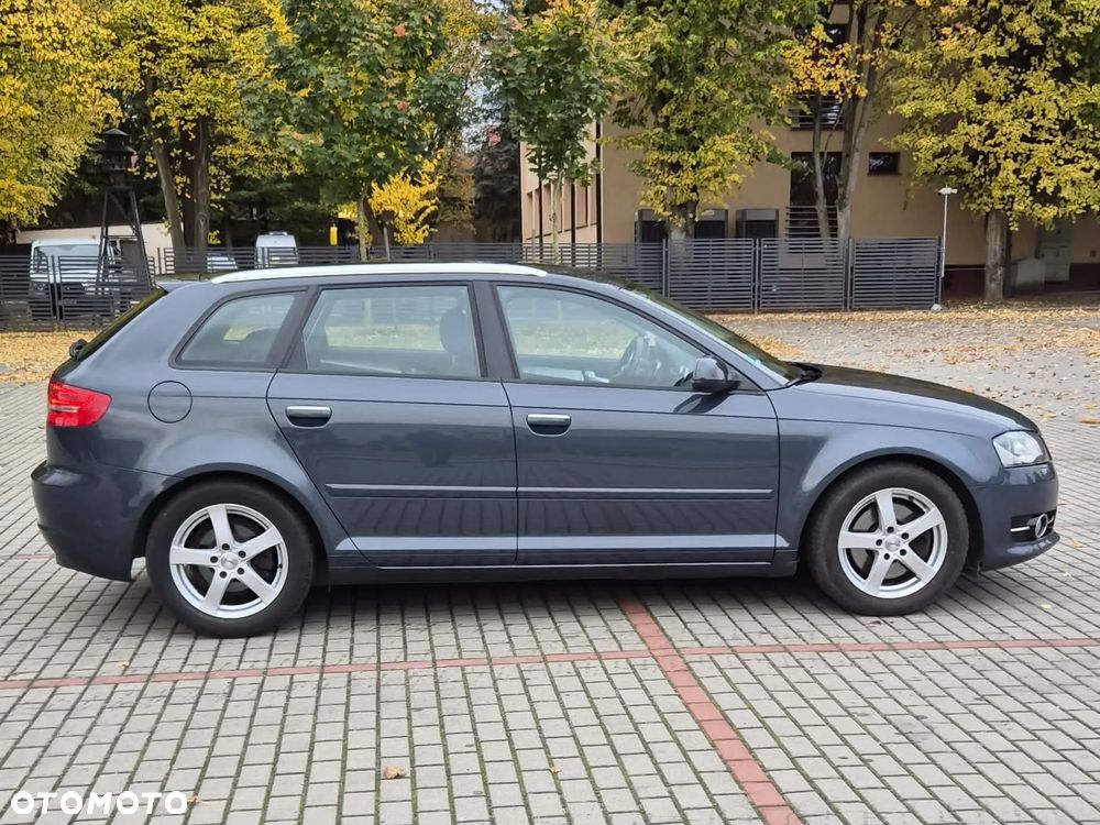Audi A3 Sportback - 7