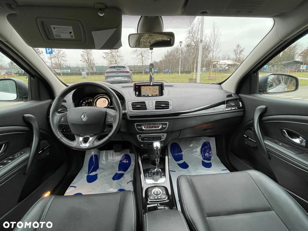 Renault Megane 2.0 140 CVT Bose Edition - 10