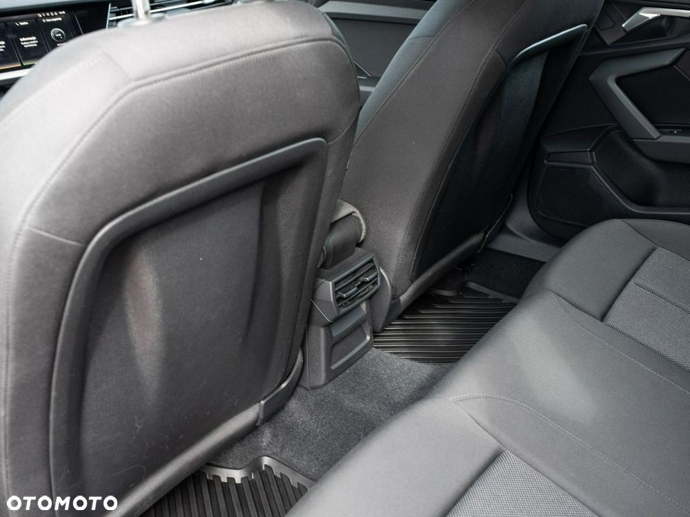 Audi A3 Sportback 30 TDI S tronic - 23