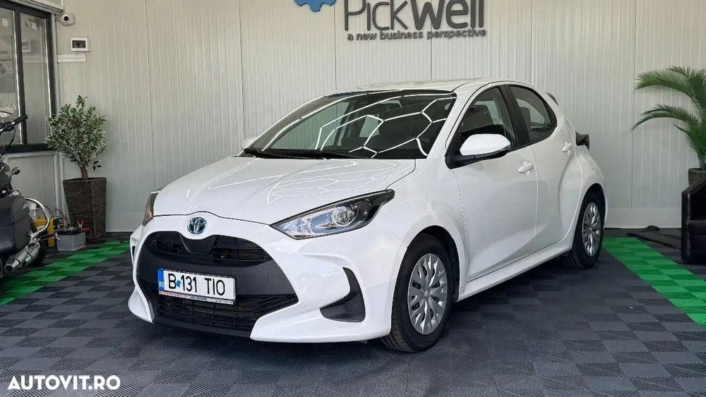 Toyota Yaris 1.5 VVT-i HSD Active - 13