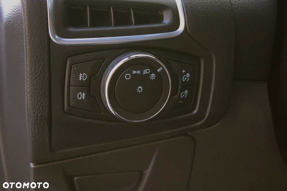 Ford Focus - 17