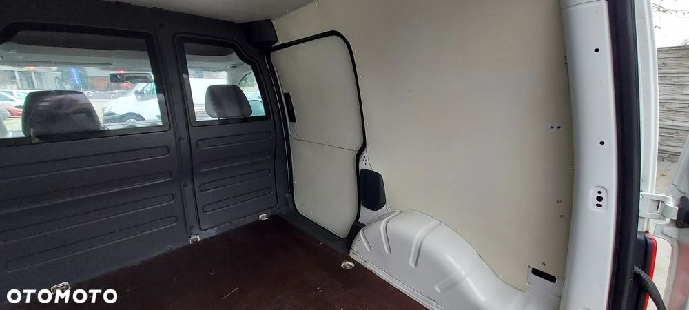 Volkswagen CADDY - 23