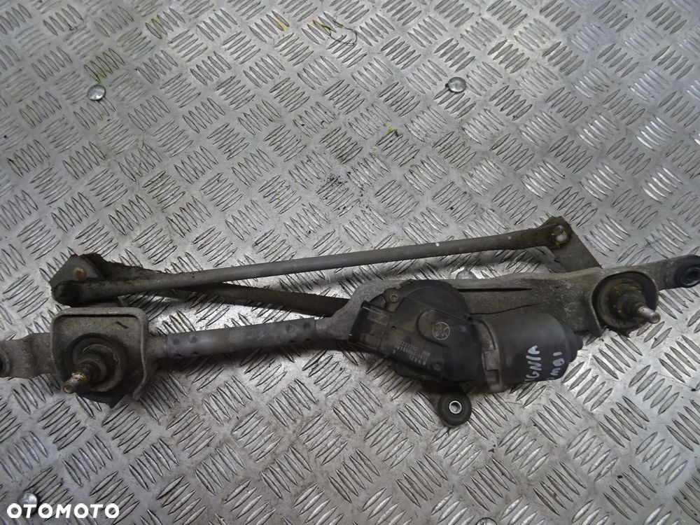 OPEL INSIGNIA SILNIK 2.0 CDTI 160KM Z177 MECHANIZM SILNICZEK WYCIERACZEK PRZÓD 13227392 - 2