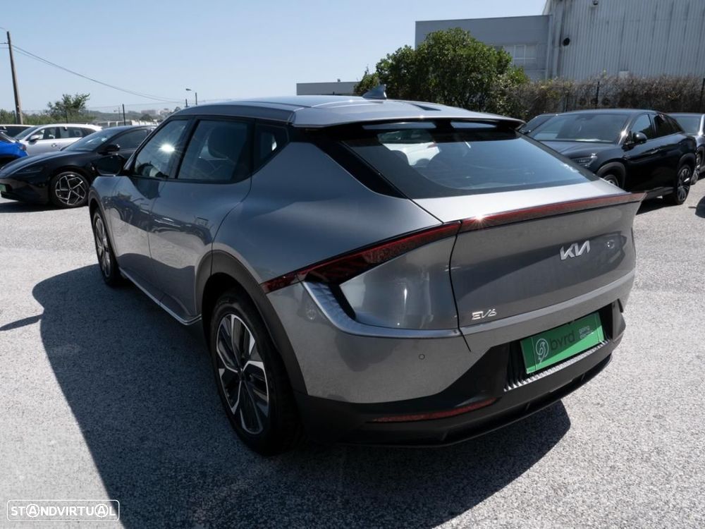 Kia EV6 77,4-kWh - 11