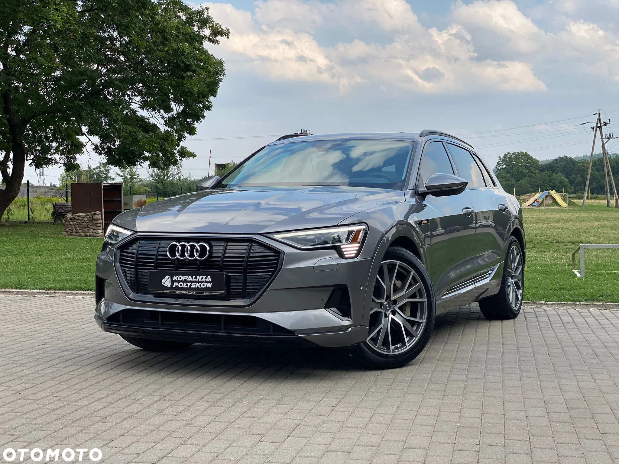 Audi e-tron 55 Quattro Advanced - 4