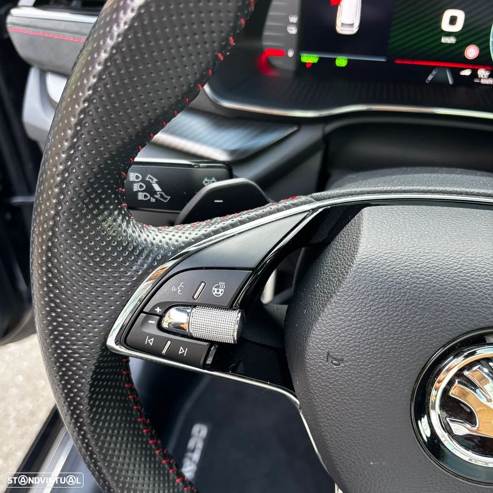 Skoda Octavia Break 1.4 TSI iV DSG RS Plus - 16