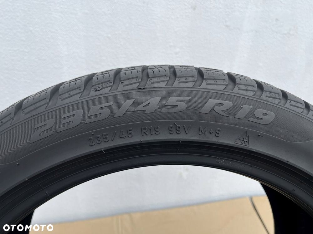 OPONA 235/45/19 235/45R19 99V PIRELLI WINTER SOTTOZERO 3 - 9