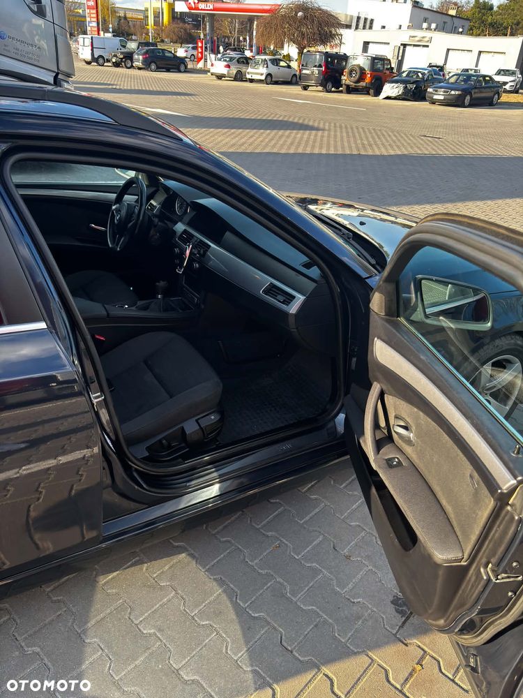 BMW Seria 5 520d - 6