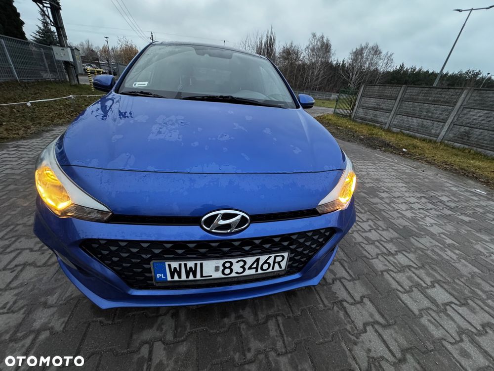 Hyundai i20 - 12