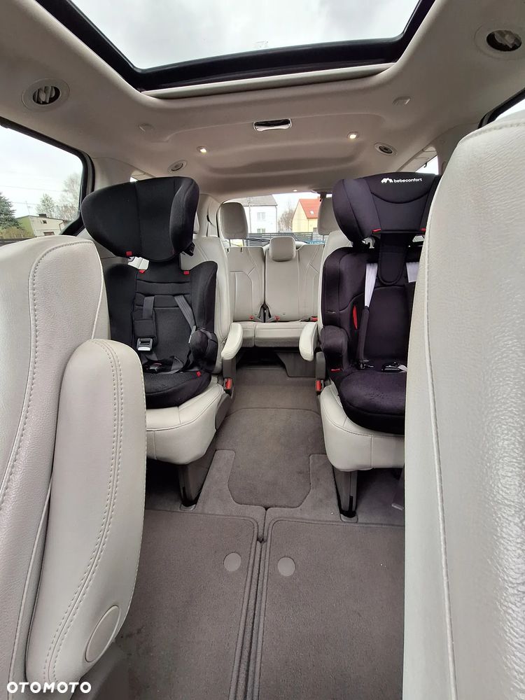 Chrysler Pacifica - 19