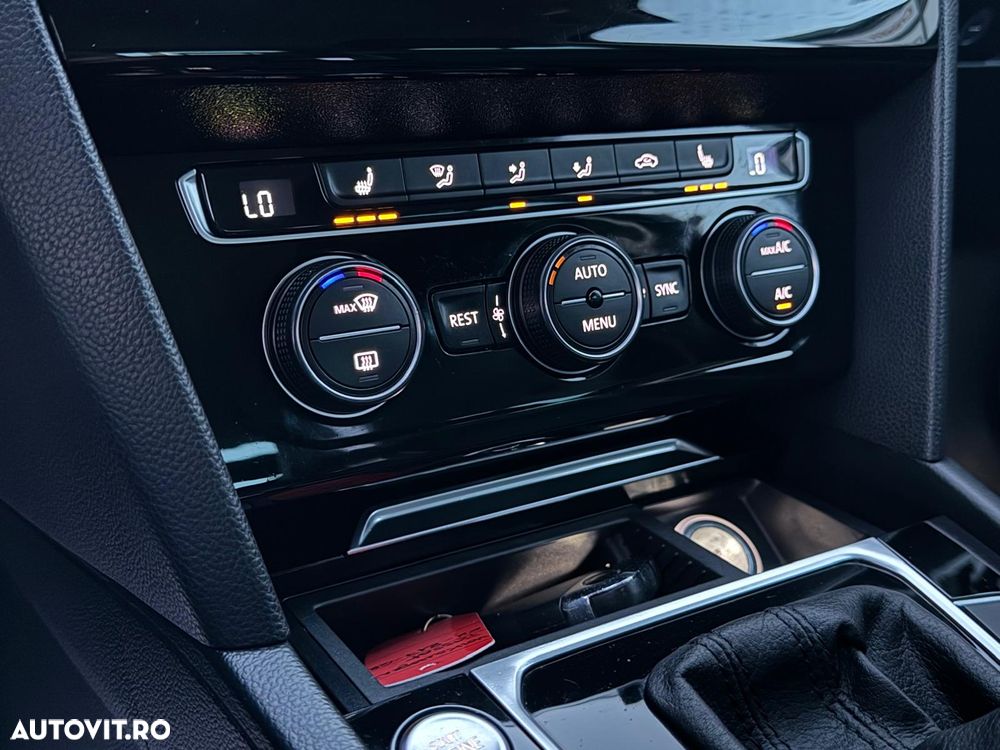 Volkswagen Passat 1.6 TDI (BlueMotion Technology) DSG Comfortline - 22