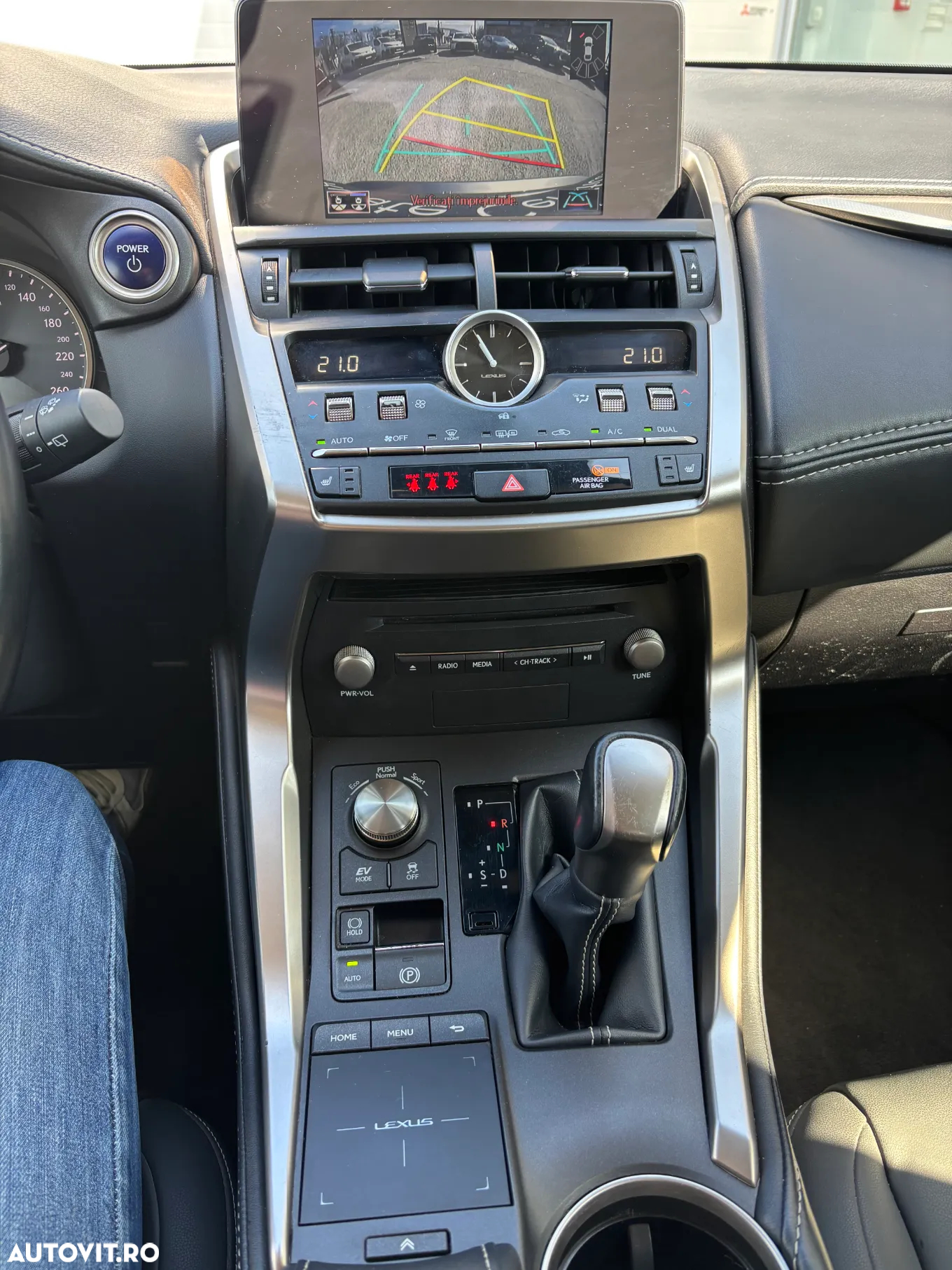 Lexus Seria NX 300h - 13