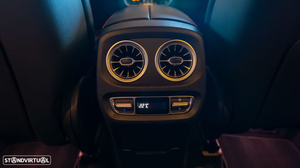 Mercedes-Benz G 63 AMG Speedshift 9G-TRONIC - 32