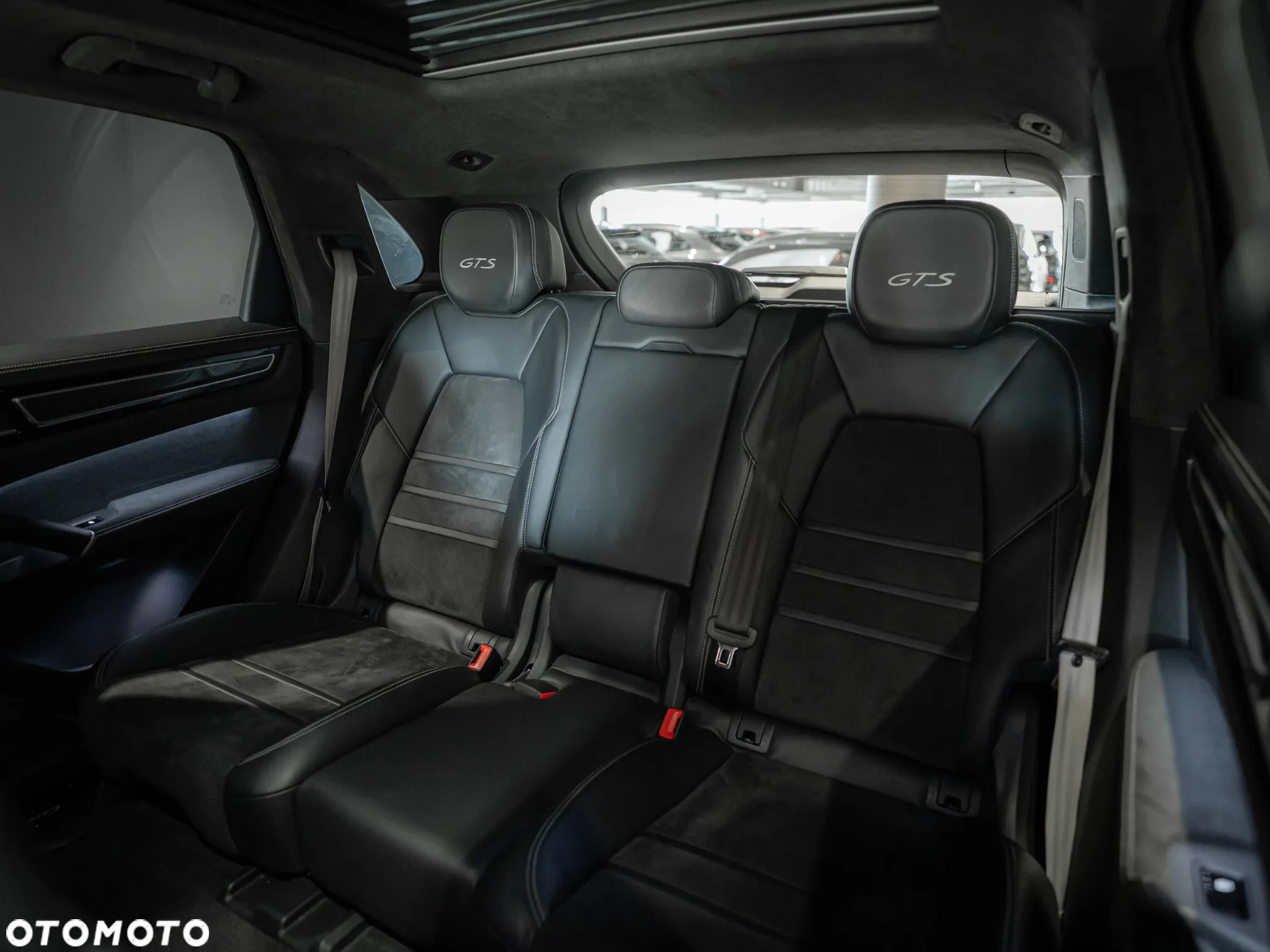 Porsche Cayenne GTS - 27