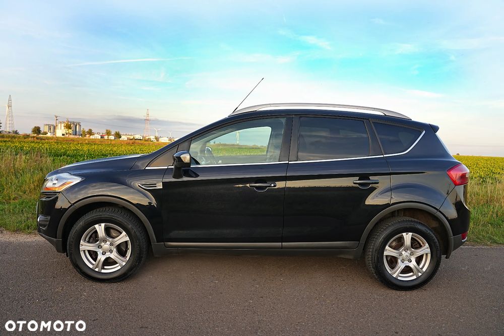 Ford Kuga 2.0 TDCi 2x4 Individual - 4