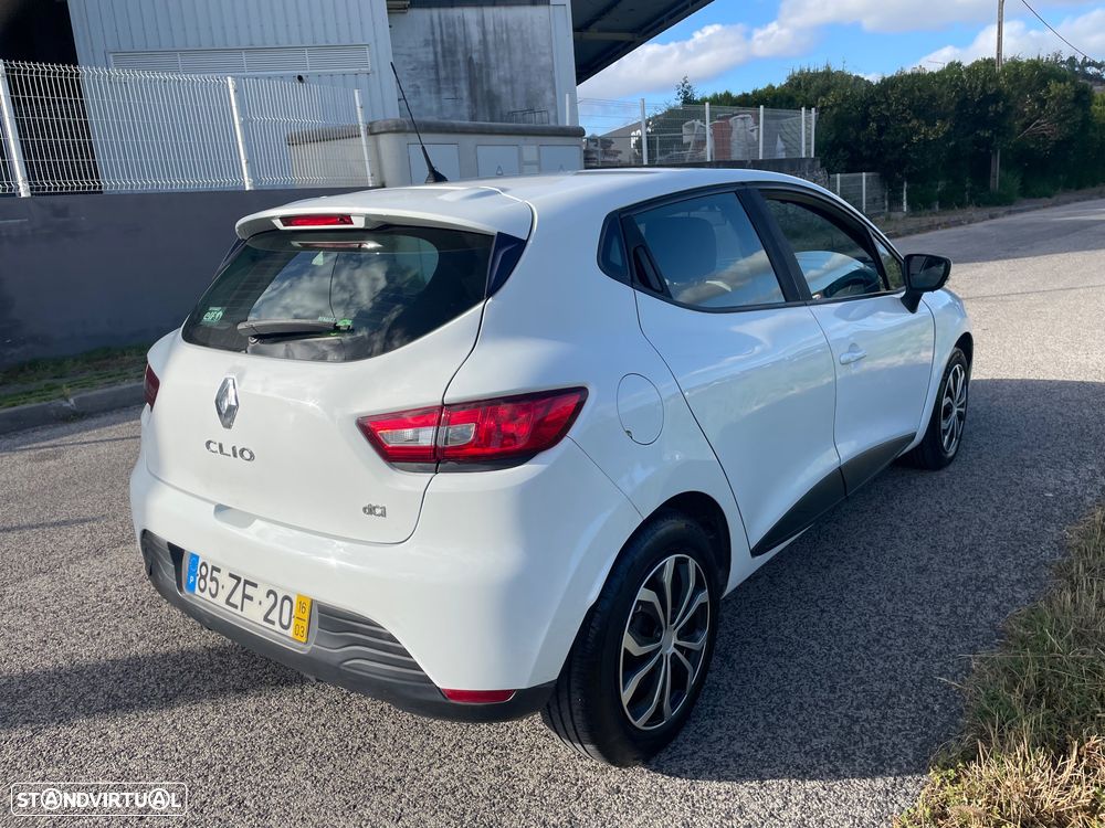Renault Clio 1.5 dCi 75 Expression - 5