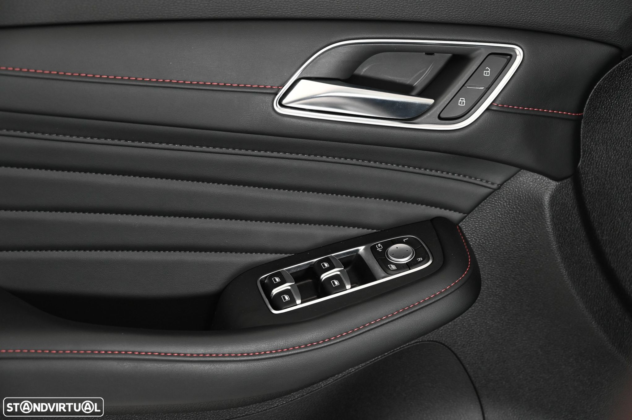 MG EHS 1.5 T-GDI Plug-in Hybrid Luxury - 25