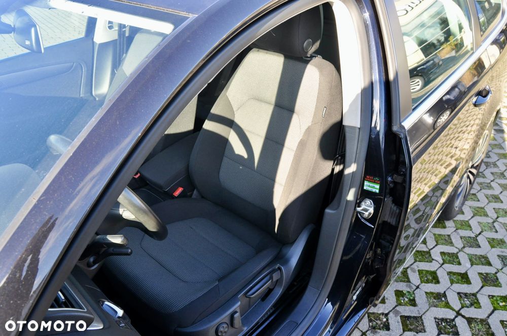 Volkswagen Passat Variant 1.8 TSI Comfortline - 18