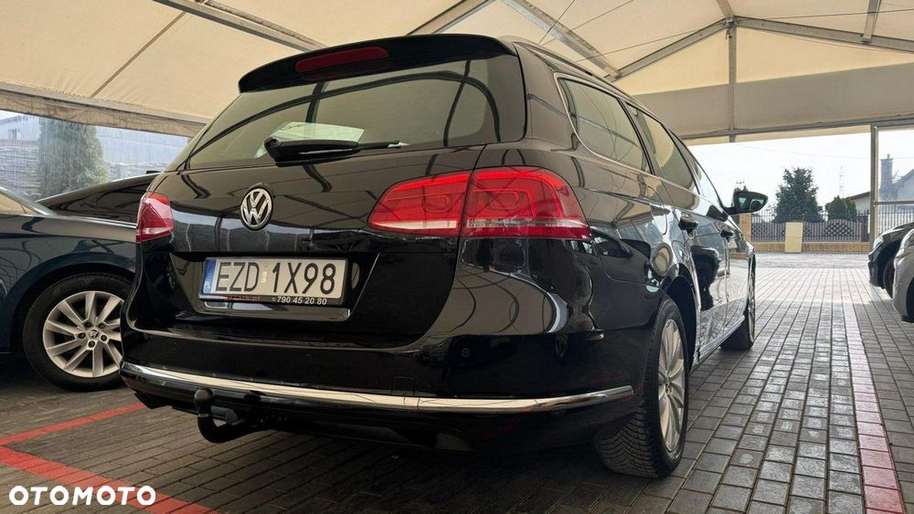 Volkswagen Passat - 21