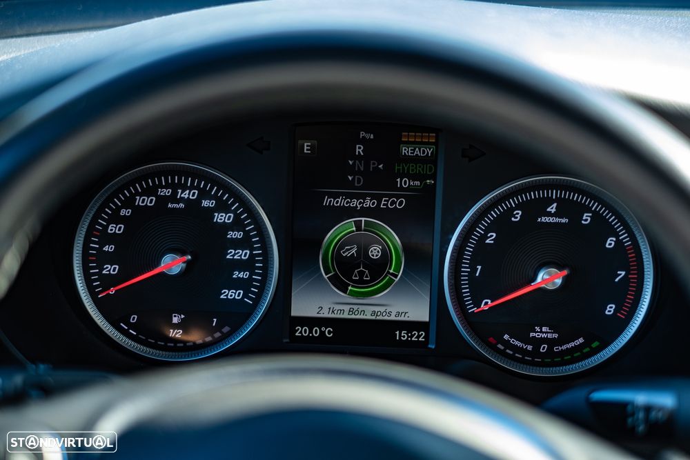 Mercedes-Benz GLC 350 e Coupe 4Matic 7G-TRONIC AMG Line - 19