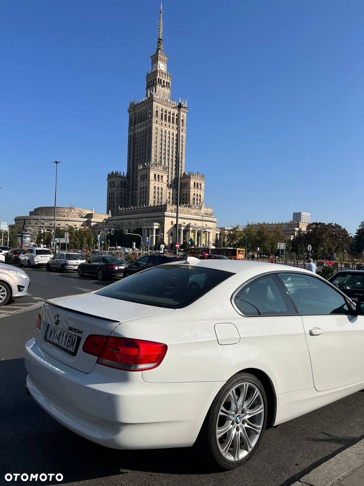 BMW Seria 3 320d xDrive DPF Edition Fleet Sport - 2