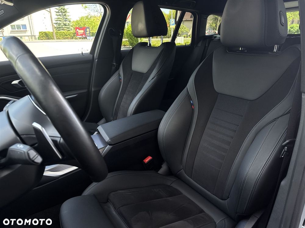 BMW Seria 3 M340i xDrive mHEV sport - 21