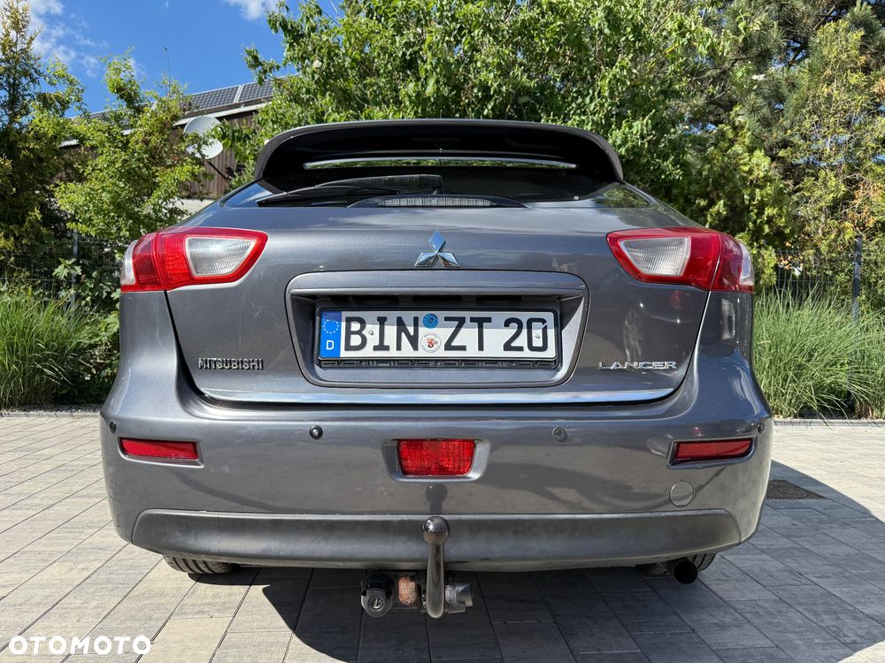 Mitsubishi Lancer 1.8 Intense - 10
