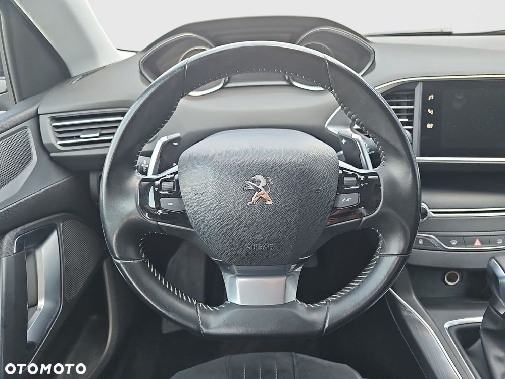 Peugeot 308 - 11