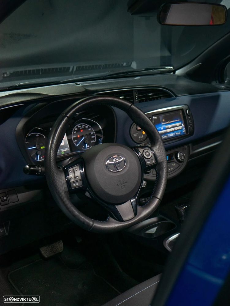 Toyota Yaris 1.5 HSD Square Collec.Blue - 25