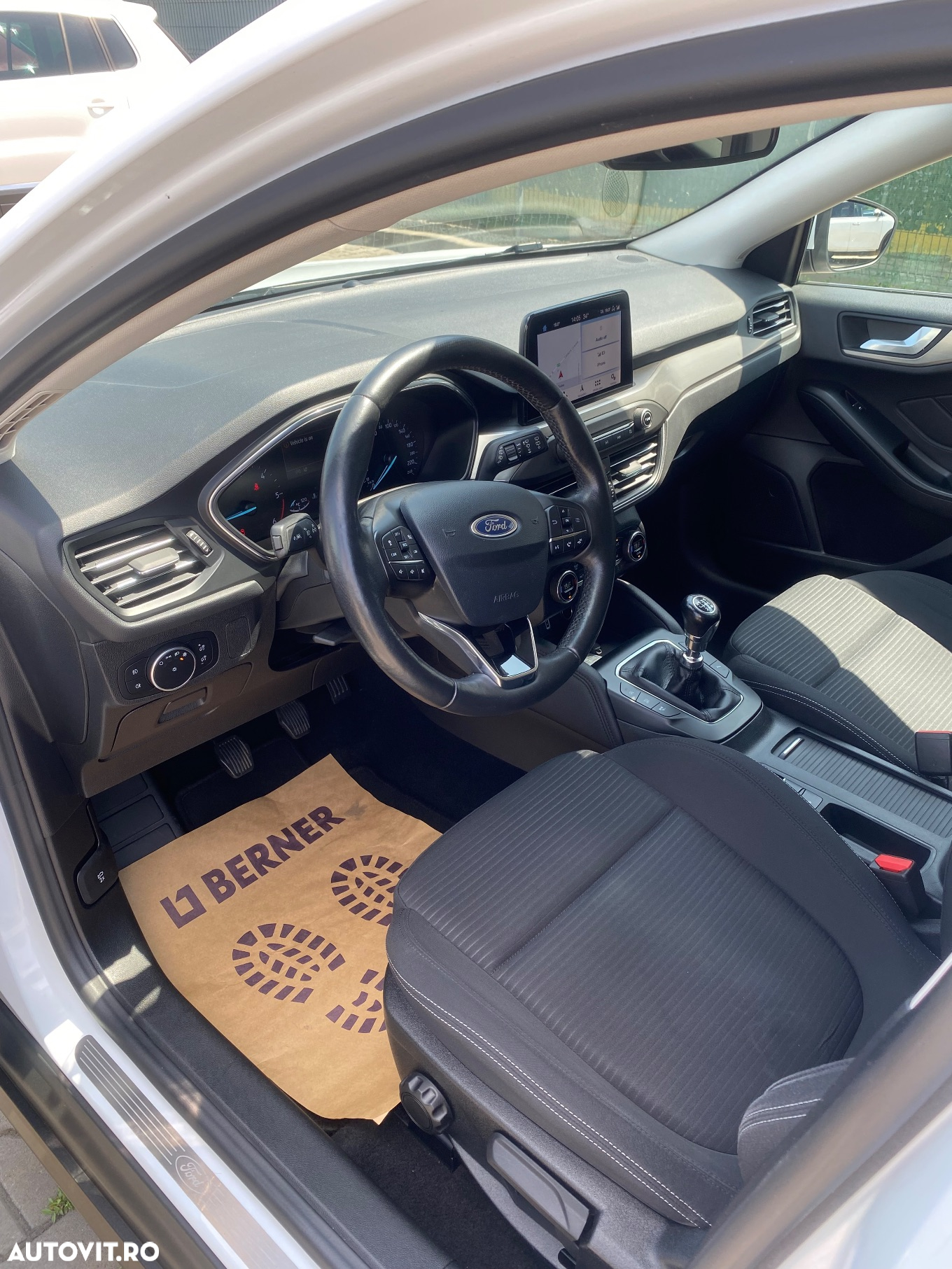 Ford Focus - 7
