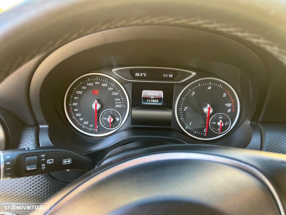 Mercedes-Benz A 160 d Urban - 21