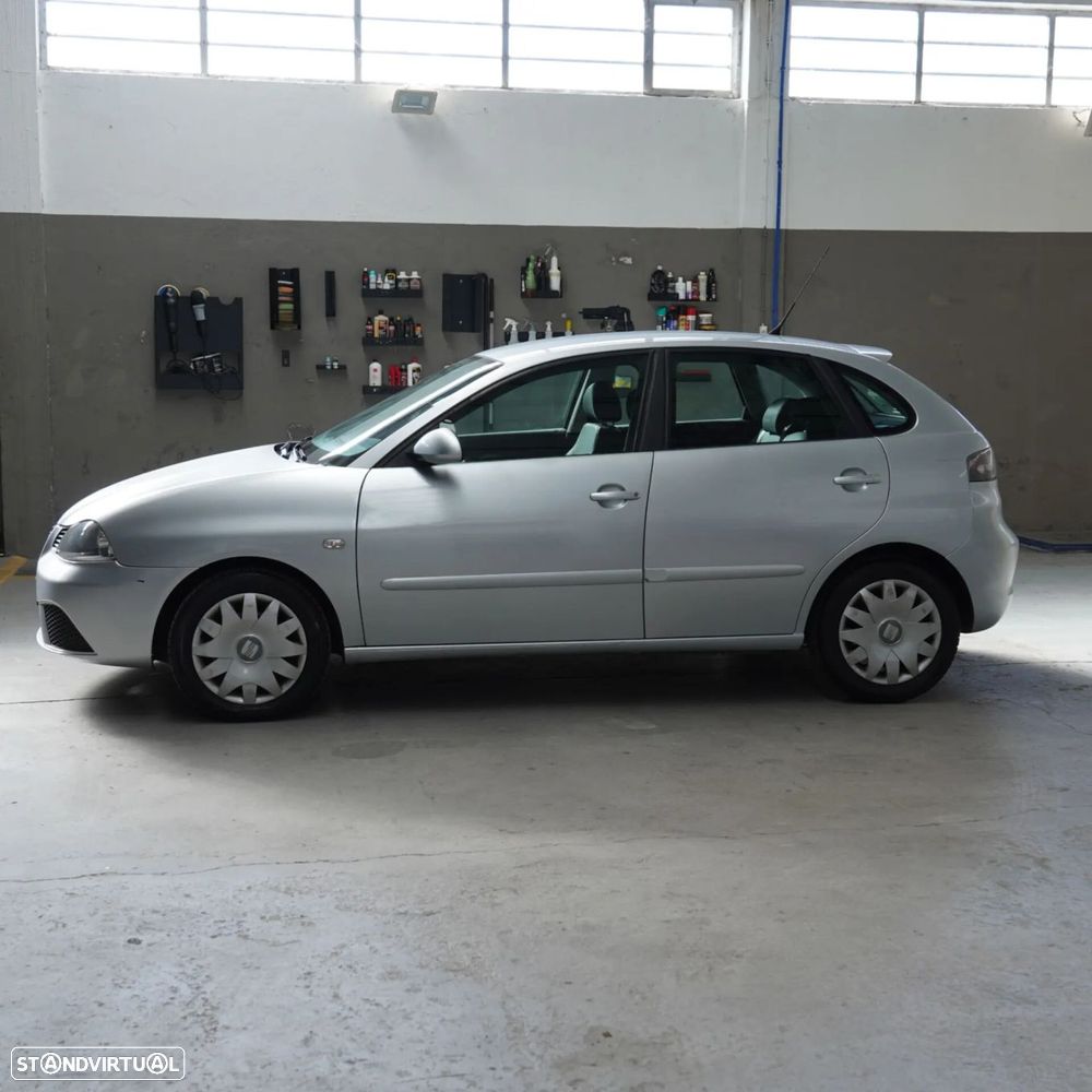 SEAT Ibiza - 4