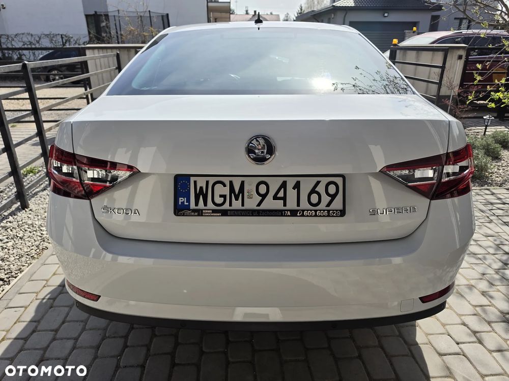 Skoda Superb 2.0 TSI Style DSG - 14